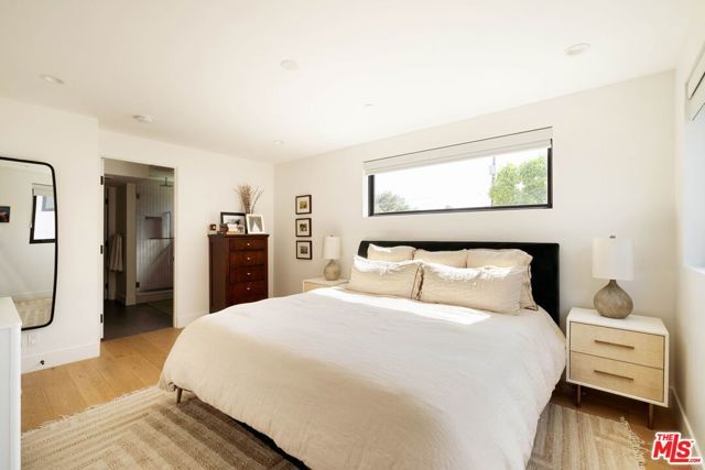 3256 Colony Circle, Los Angeles, CA 90027
