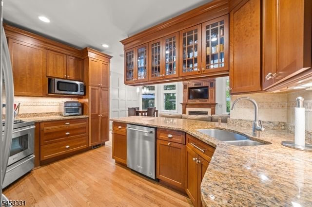 159 Hillside Ave, Nutley Twp., NJ 07110
