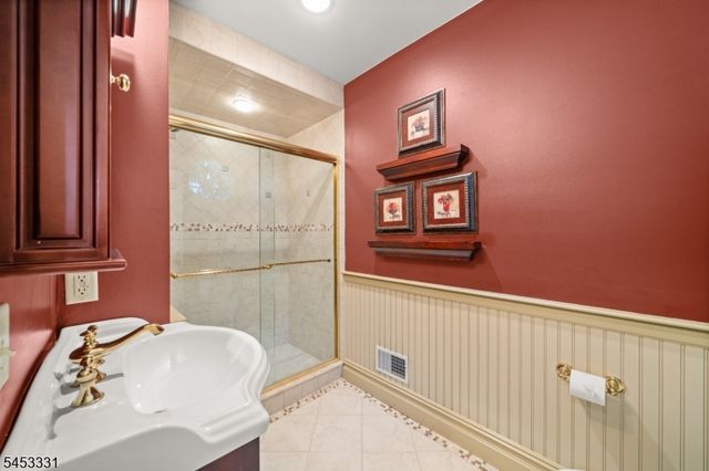 159 Hillside Ave, Nutley Twp., NJ 07110