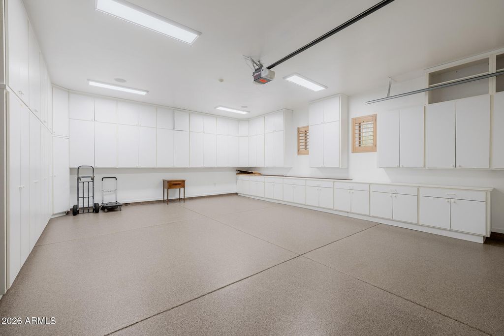 Image 106 of property listing at 10433 W MARIPOSA GRANDE --, Peoria, AZ 85383