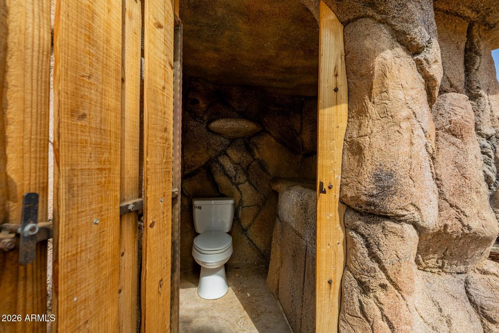 Image 120 of property listing at 10433 W MARIPOSA GRANDE --, Peoria, AZ 85383