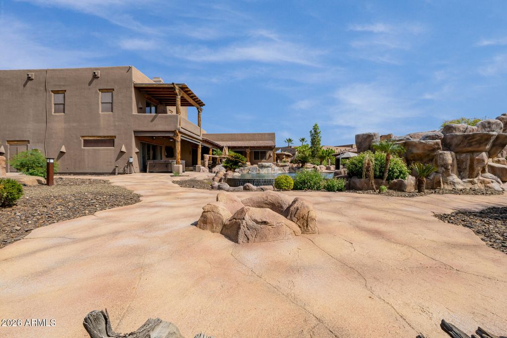 Image 125 of property listing at 10433 W MARIPOSA GRANDE --, Peoria, AZ 85383