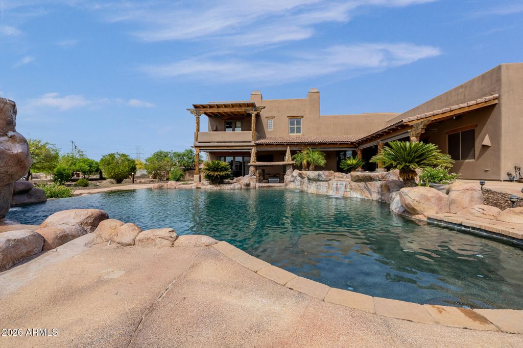 Image 130 of property listing at 10433 W MARIPOSA GRANDE --, Peoria, AZ 85383