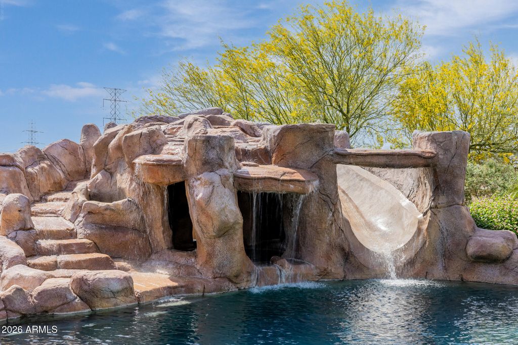 Image 131 of property listing at 10433 W MARIPOSA GRANDE --, Peoria, AZ 85383