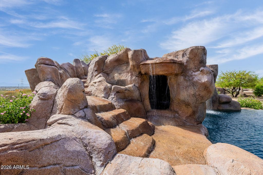 Image 132 of property listing at 10433 W MARIPOSA GRANDE --, Peoria, AZ 85383