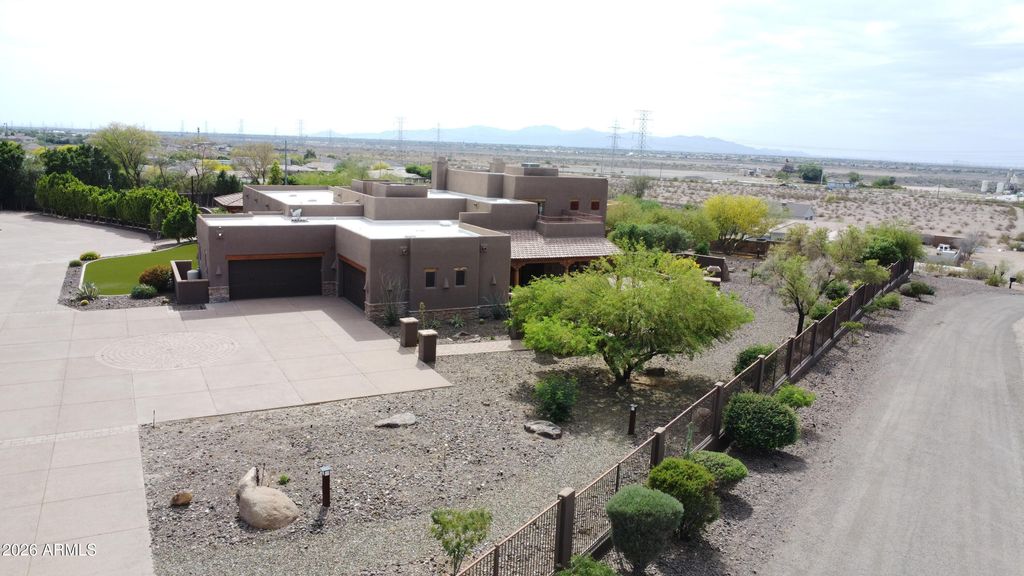 Image 137 of property listing at 10433 W MARIPOSA GRANDE --, Peoria, AZ 85383