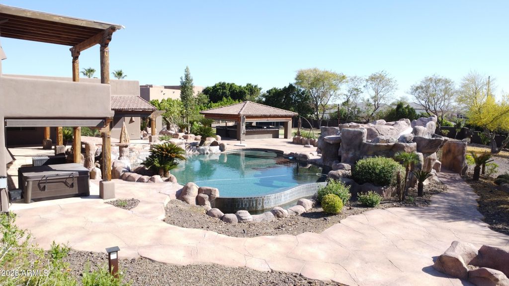 Image 154 of property listing at 10433 W MARIPOSA GRANDE --, Peoria, AZ 85383