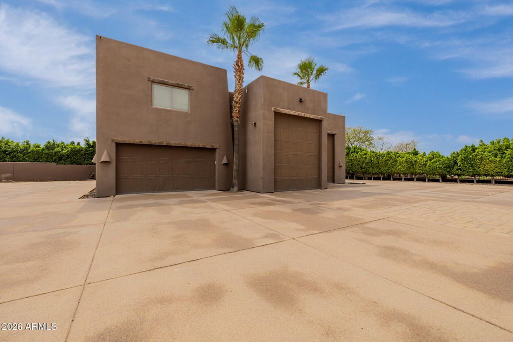 Image 20 of property listing at 10433 W MARIPOSA GRANDE --, Peoria, AZ 85383