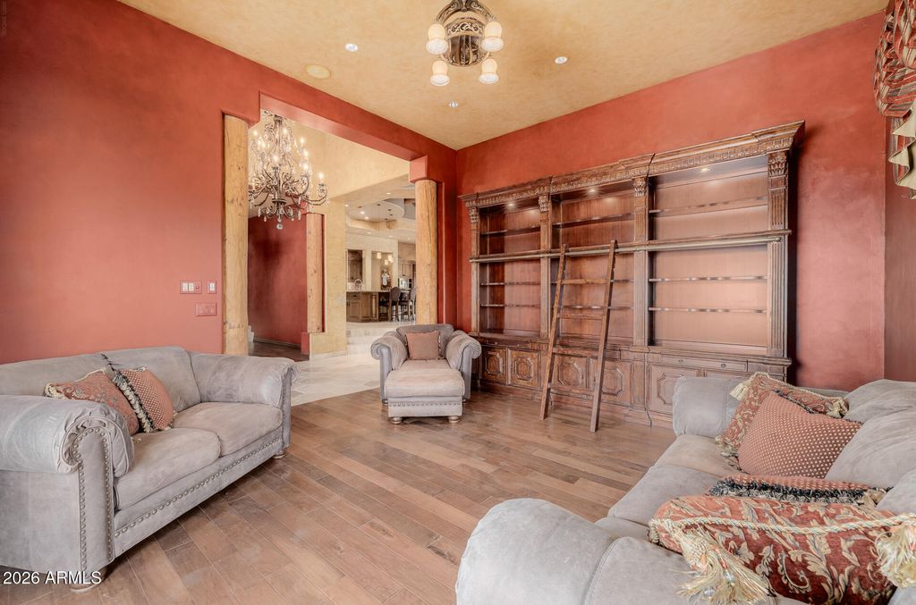 Image 30 of property listing at 10433 W MARIPOSA GRANDE --, Peoria, AZ 85383