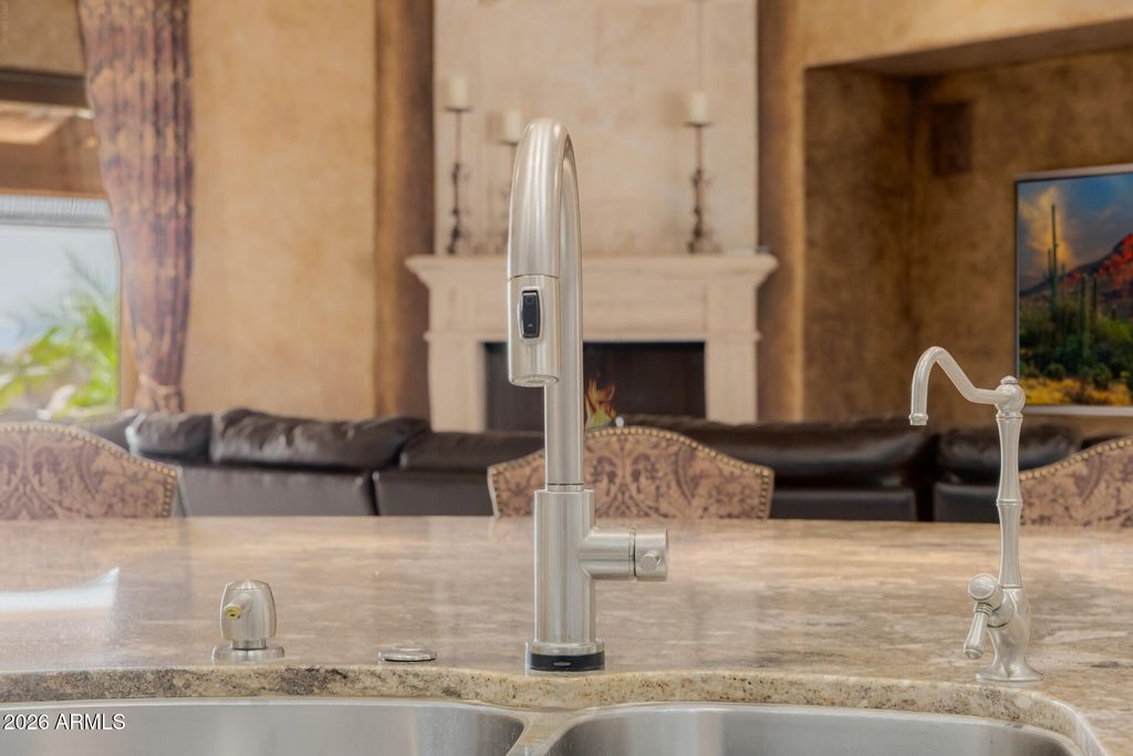 Image 40 of property listing at 10433 W MARIPOSA GRANDE --, Peoria, AZ 85383