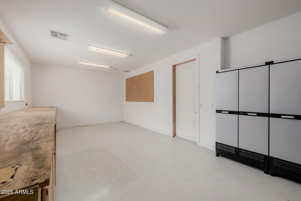 Image 87 of property listing at 10433 W MARIPOSA GRANDE --, Peoria, AZ 85383