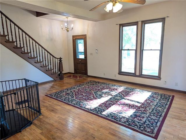 1521 1st Avenue E, Horton, KS 66439