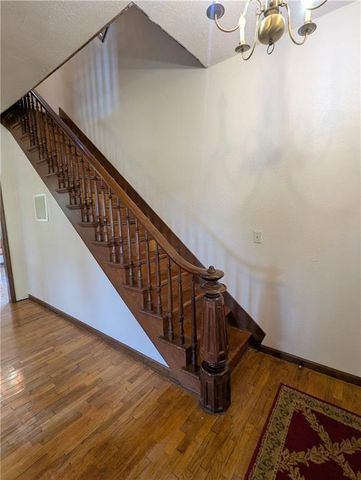 1521 1st Avenue E, Horton, KS 66439