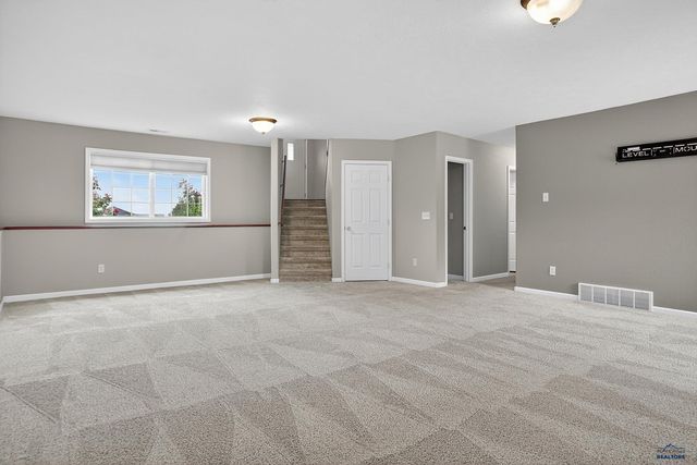 401 KAHLER CT, Rapid City, SD 57701