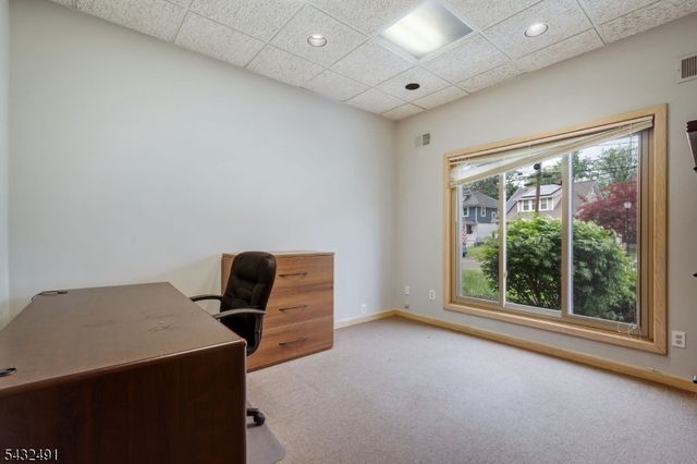 38 N Gaston Ave, Somerville Boro, NJ 08876