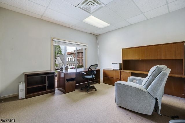 38 N Gaston Ave, Somerville Boro, NJ 08876