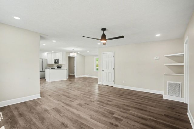 5370 Miracle Ln., Conway, SC 29527