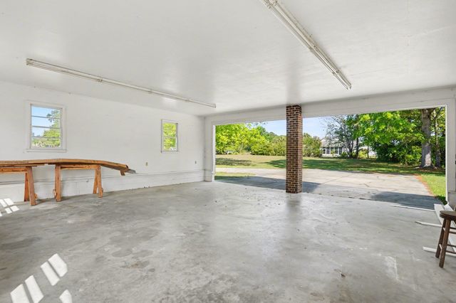 5370 Miracle Ln., Conway, SC 29527