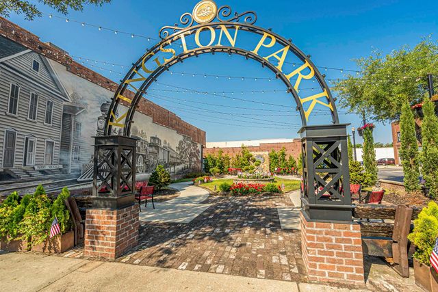 5370 Miracle Ln., Conway, SC 29527