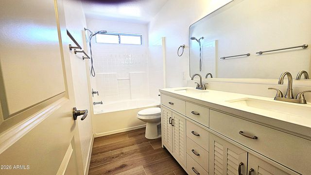 2376 E OLIVINE Road, San Tan Valley, AZ 85143