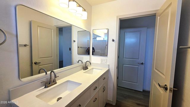 2376 E OLIVINE Road, San Tan Valley, AZ 85143