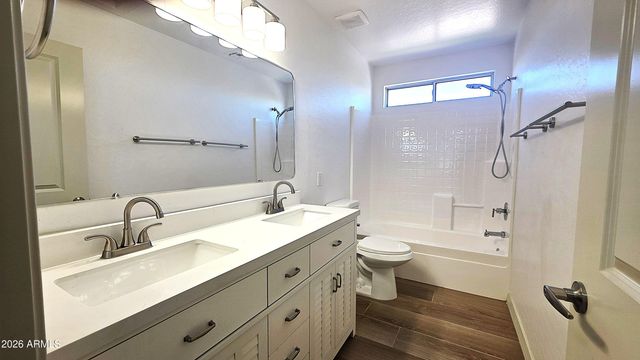 2376 E OLIVINE Road, San Tan Valley, AZ 85143