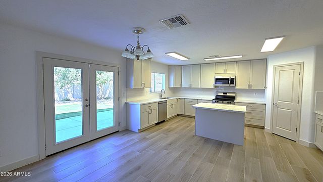 2376 E OLIVINE Road, San Tan Valley, AZ 85143