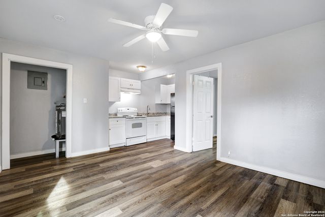 926 King Ave, San Antonio, TX 78211