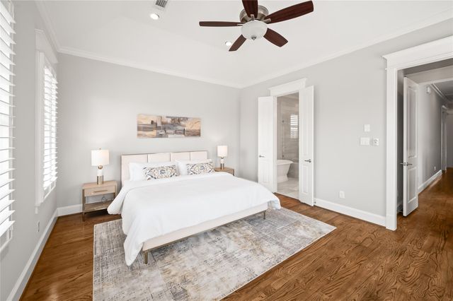 1003 E 25th Street, Houston, TX 77009