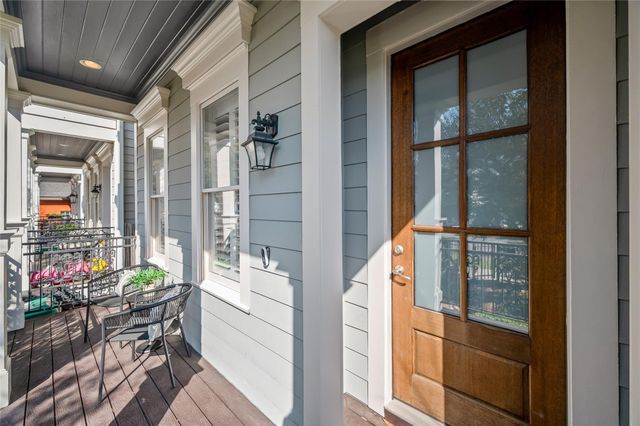 1003 E 25th Street, Houston, TX 77009