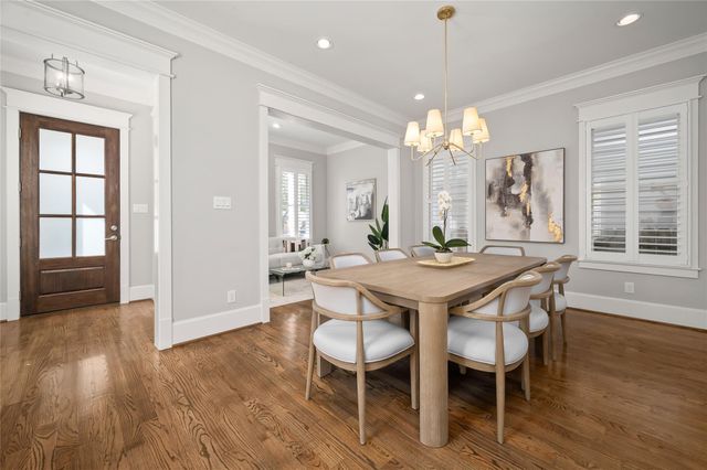 1003 E 25th Street, Houston, TX 77009