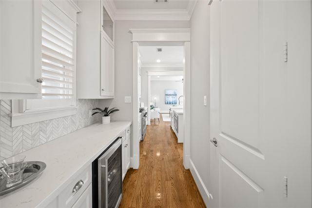 1003 E 25th Street, Houston, TX 77009