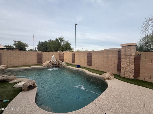 1567 N Tucana Court, Gilbert, AZ 85234