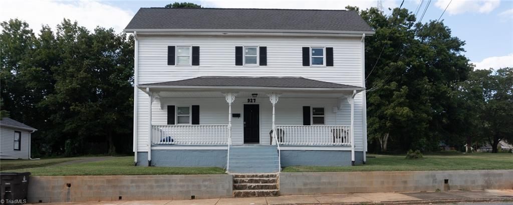 927 Apple Street, Winston-salem, NC 27101