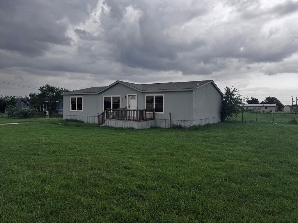 6504 Arbor Vine Trail, Joshua, TX 76058