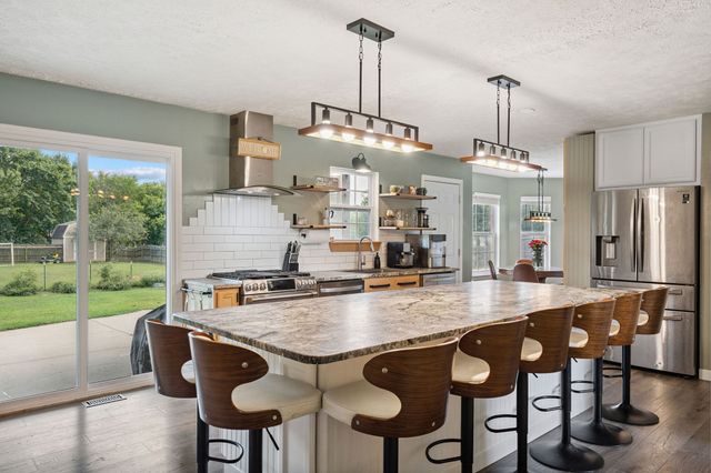 108 Smotherman Ct, Murfreesboro, TN 37129