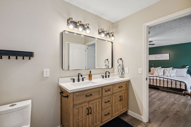 108 Smotherman Ct, Murfreesboro, TN 37129