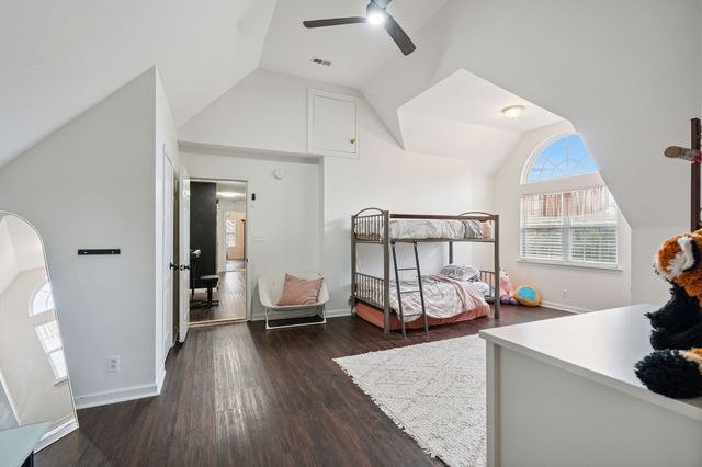 108 Smotherman Ct, Murfreesboro, TN 37129