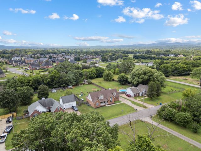 108 Smotherman Ct, Murfreesboro, TN 37129