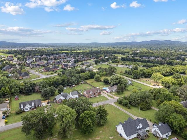 108 Smotherman Ct, Murfreesboro, TN 37129