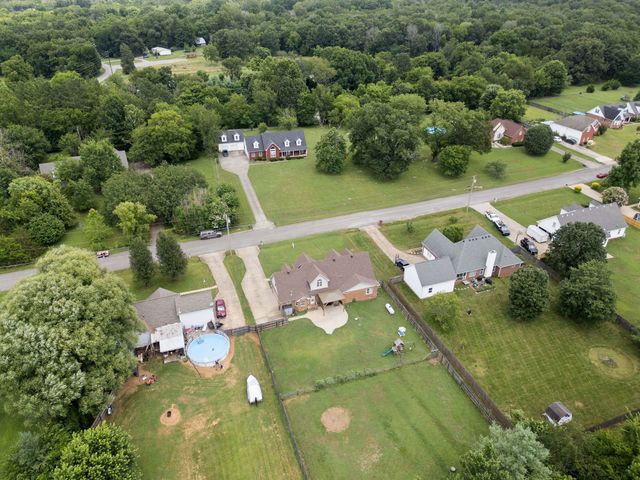 108 Smotherman Ct, Murfreesboro, TN 37129