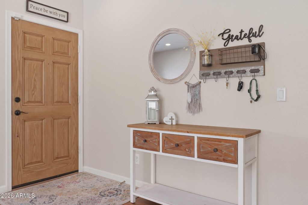 Image 10 of property listing at 12833 W FLOWER Street, Avondale, AZ 85392