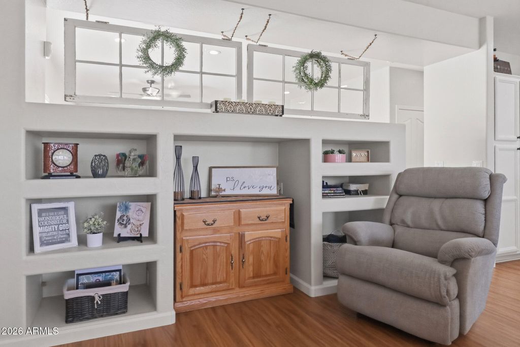 Image 14 of property listing at 12833 W FLOWER Street, Avondale, AZ 85392