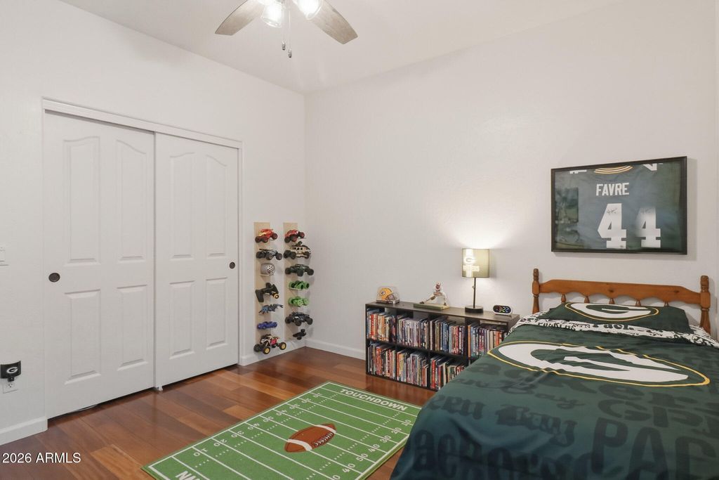 Image 27 of property listing at 12833 W FLOWER Street, Avondale, AZ 85392