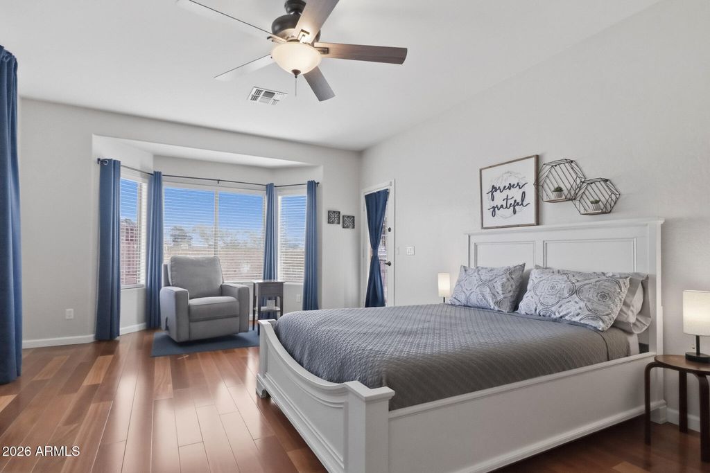 Image 31 of property listing at 12833 W FLOWER Street, Avondale, AZ 85392