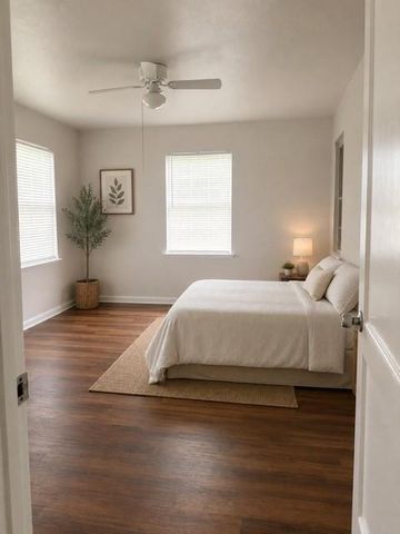 1208 7th Avenue N, Texas City, TX 77590