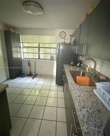 9902 Hammocks Blvd 102-60, Miami, FL 33196