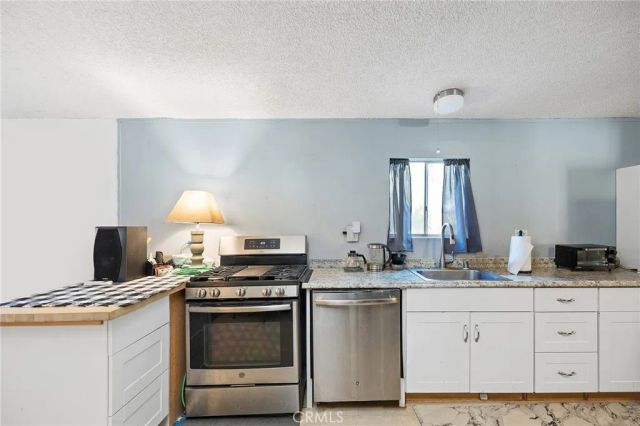 40399 Denise Road, Temecula, CA 92544