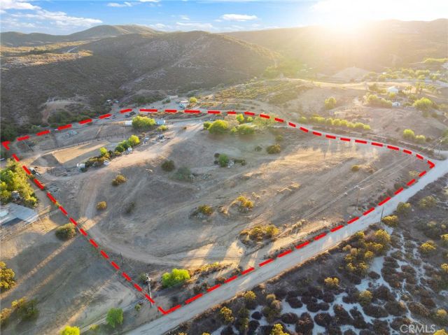 40399 Denise Road, Temecula, CA 92544