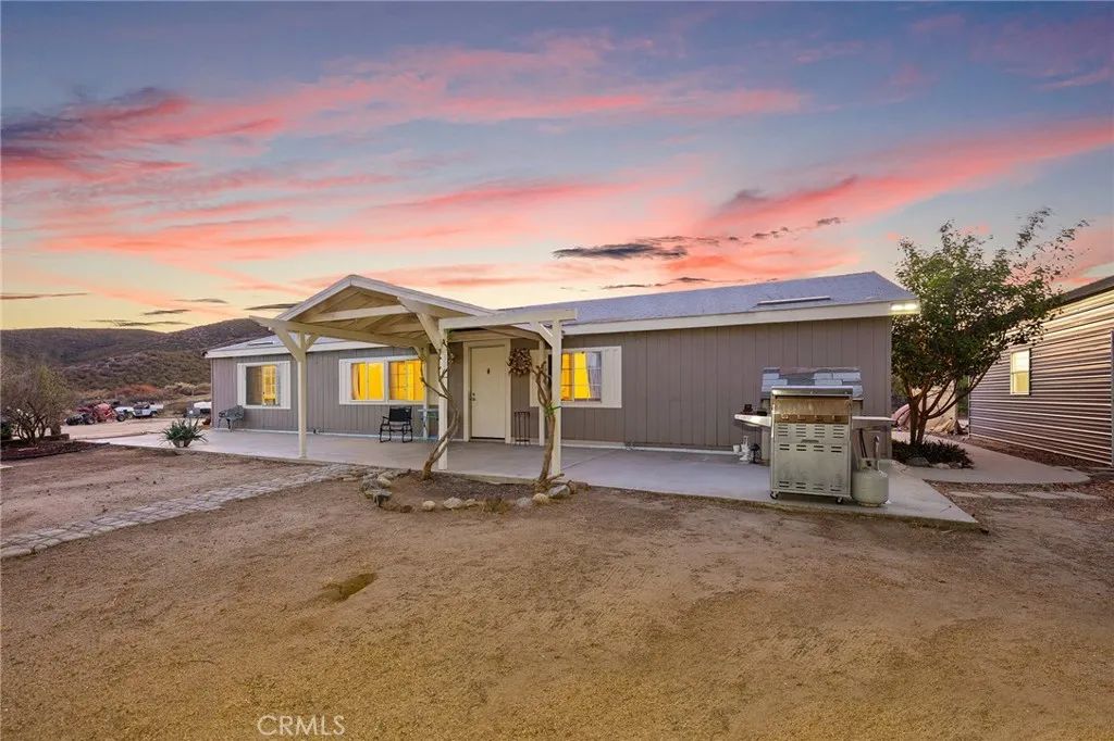 40399 Denise Road, Temecula, CA 92544